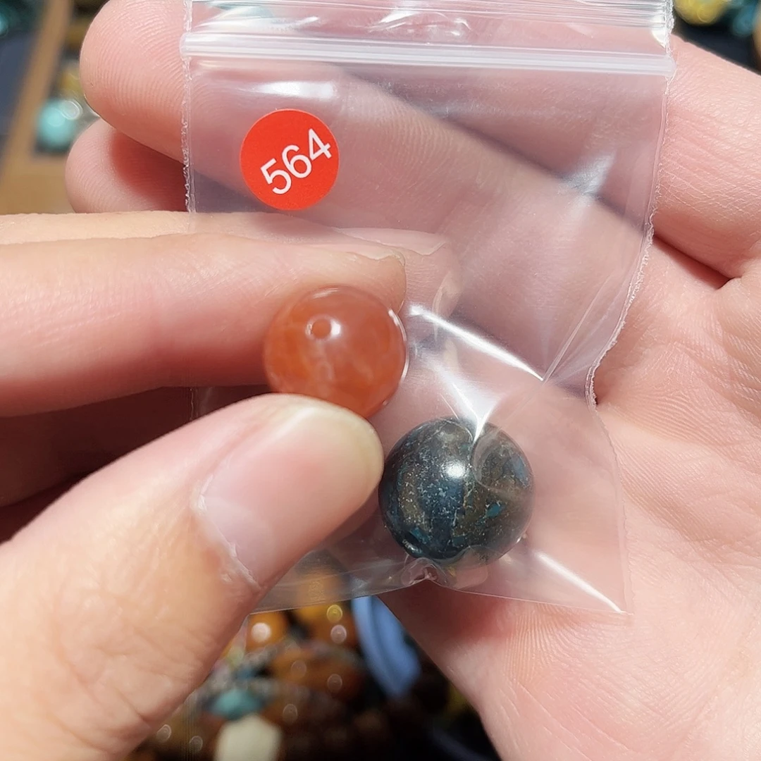 玛瑙/玉髓未镶嵌圆珠桶珠老型手串！！
