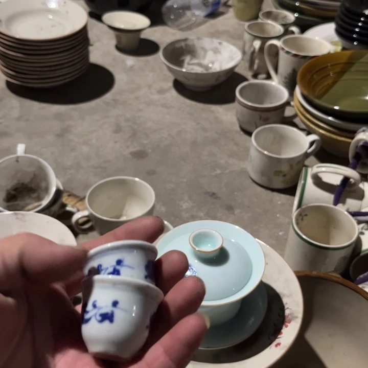 用***8老货盘子碗啥都有