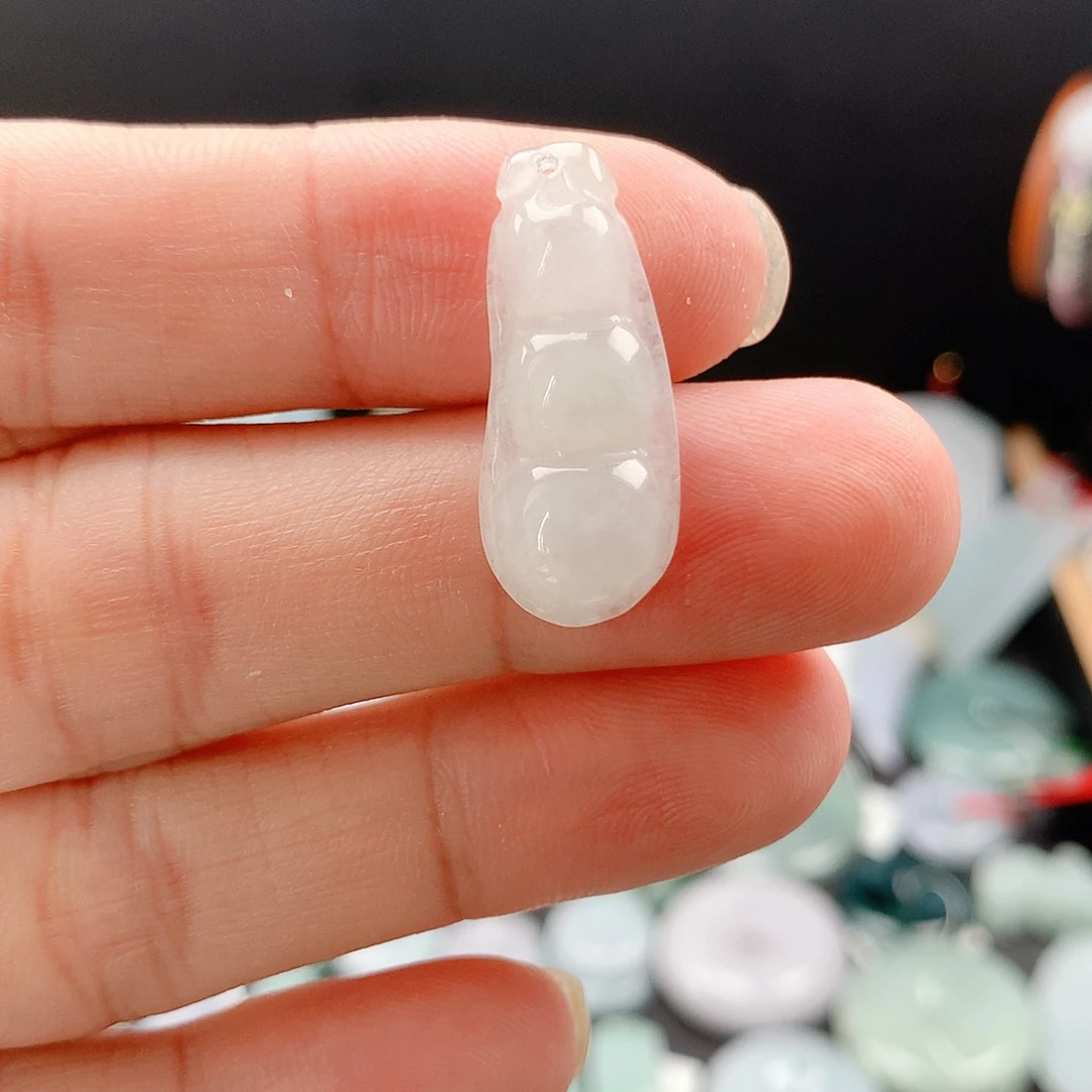 翡翠未镶嵌吊坠(不含链)12副豆