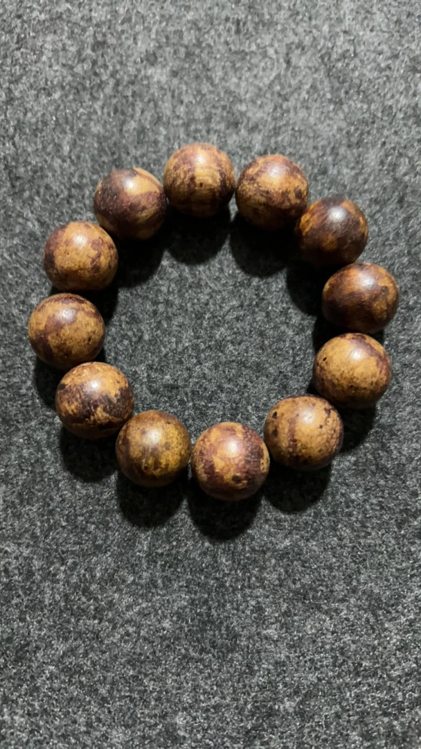 14A1福莱精选留疤虫漏19mm手串