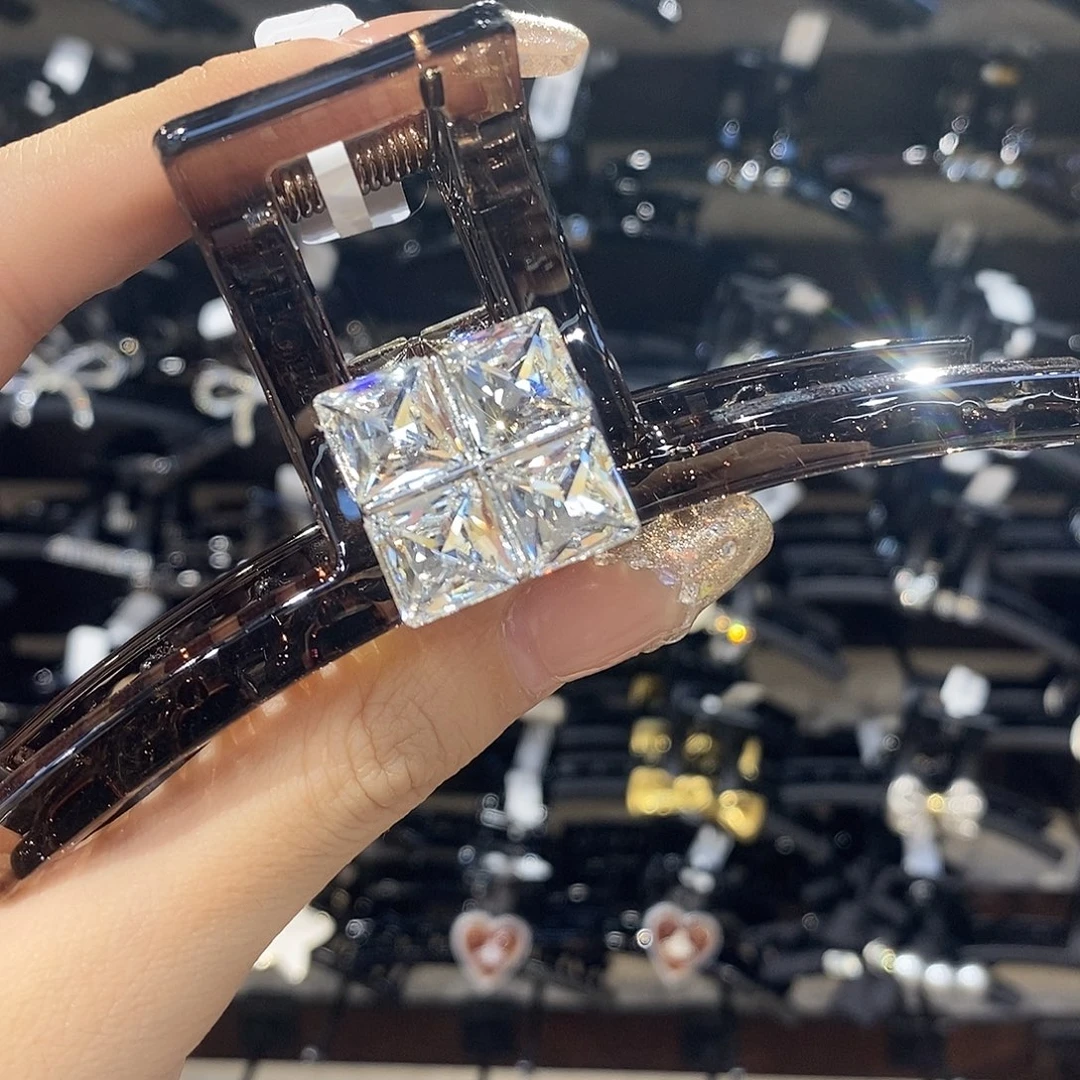 布艺铁合金11厘米茶色抓夹