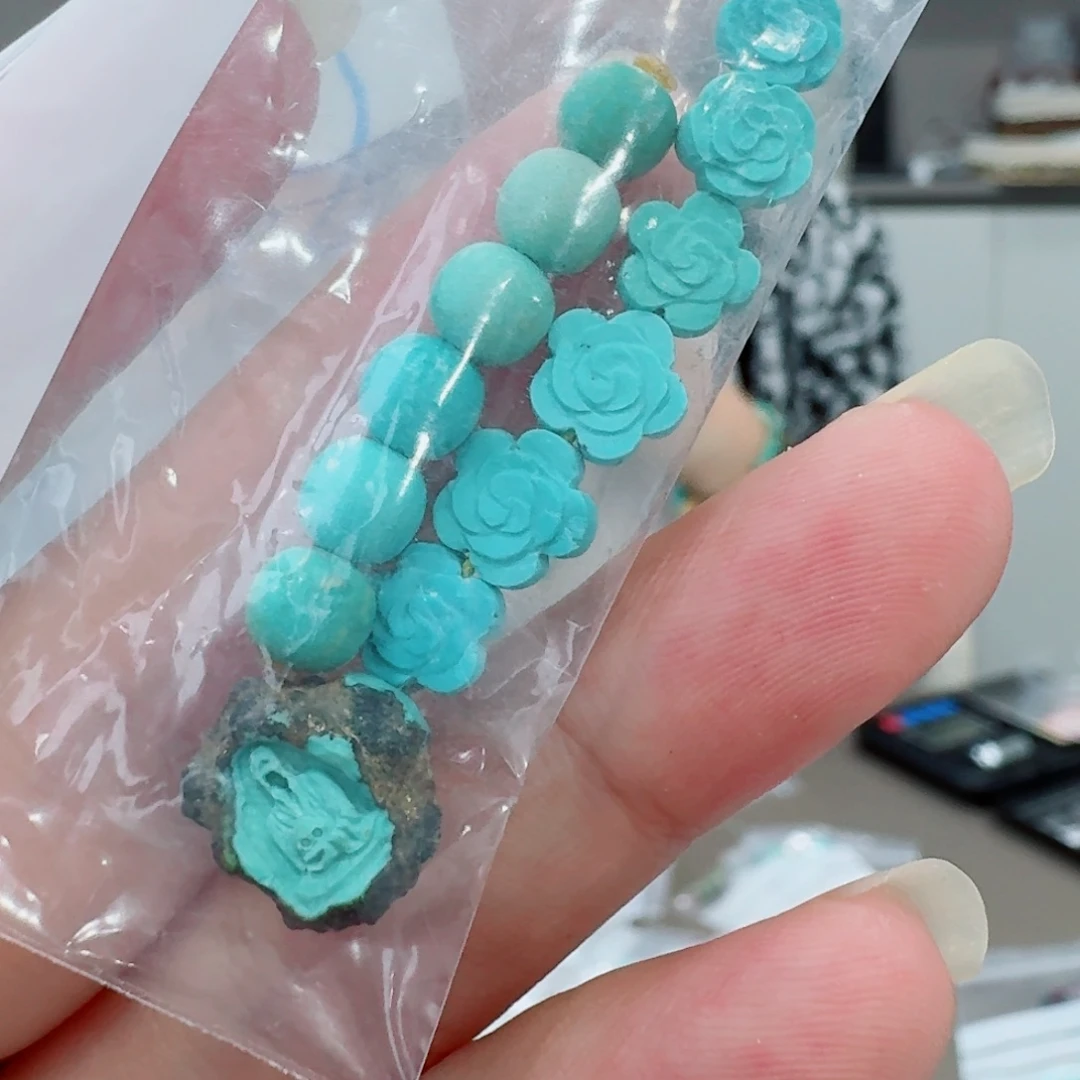 未镶嵌绿松石珠宝奇石