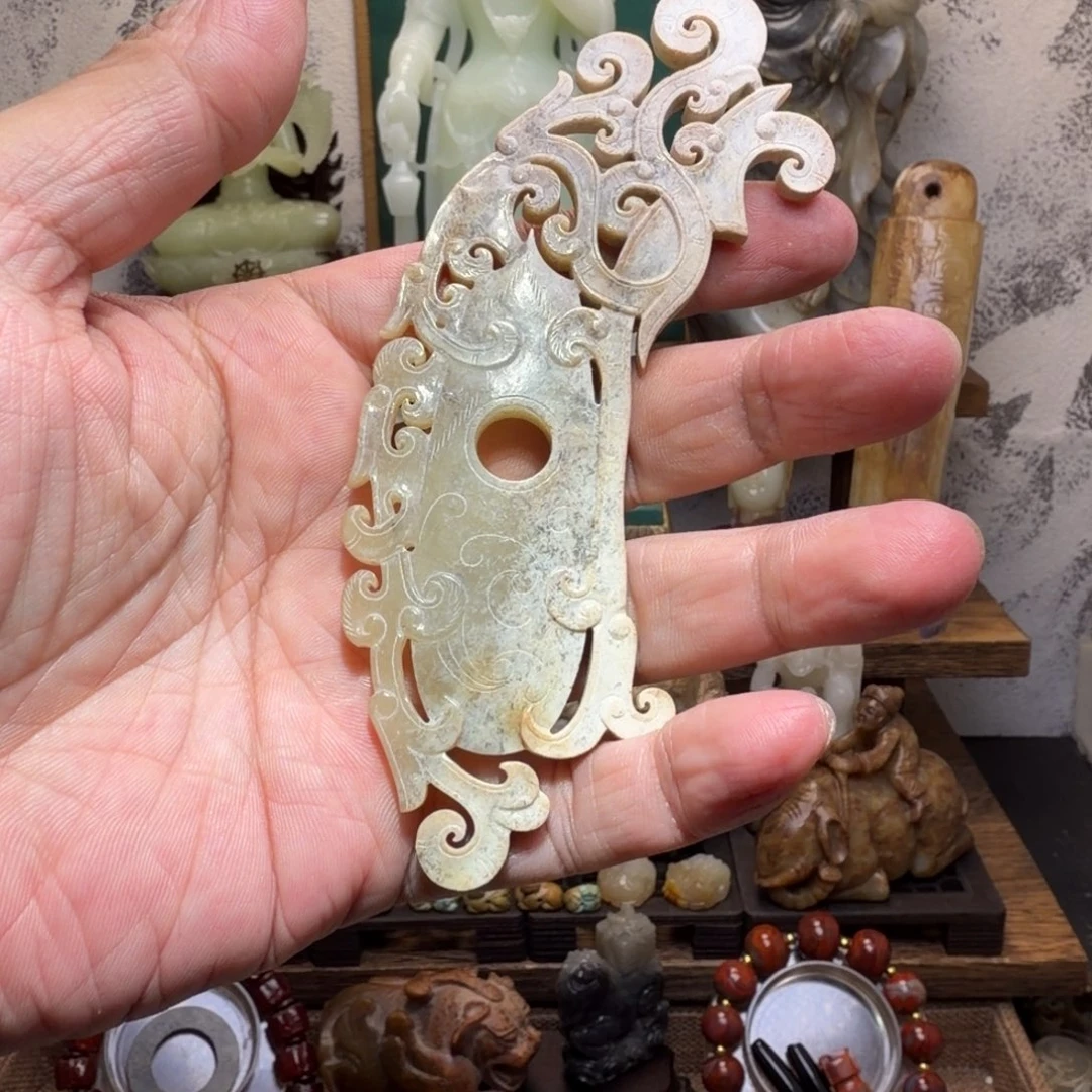 流***水绿松石未镶嵌颈饰