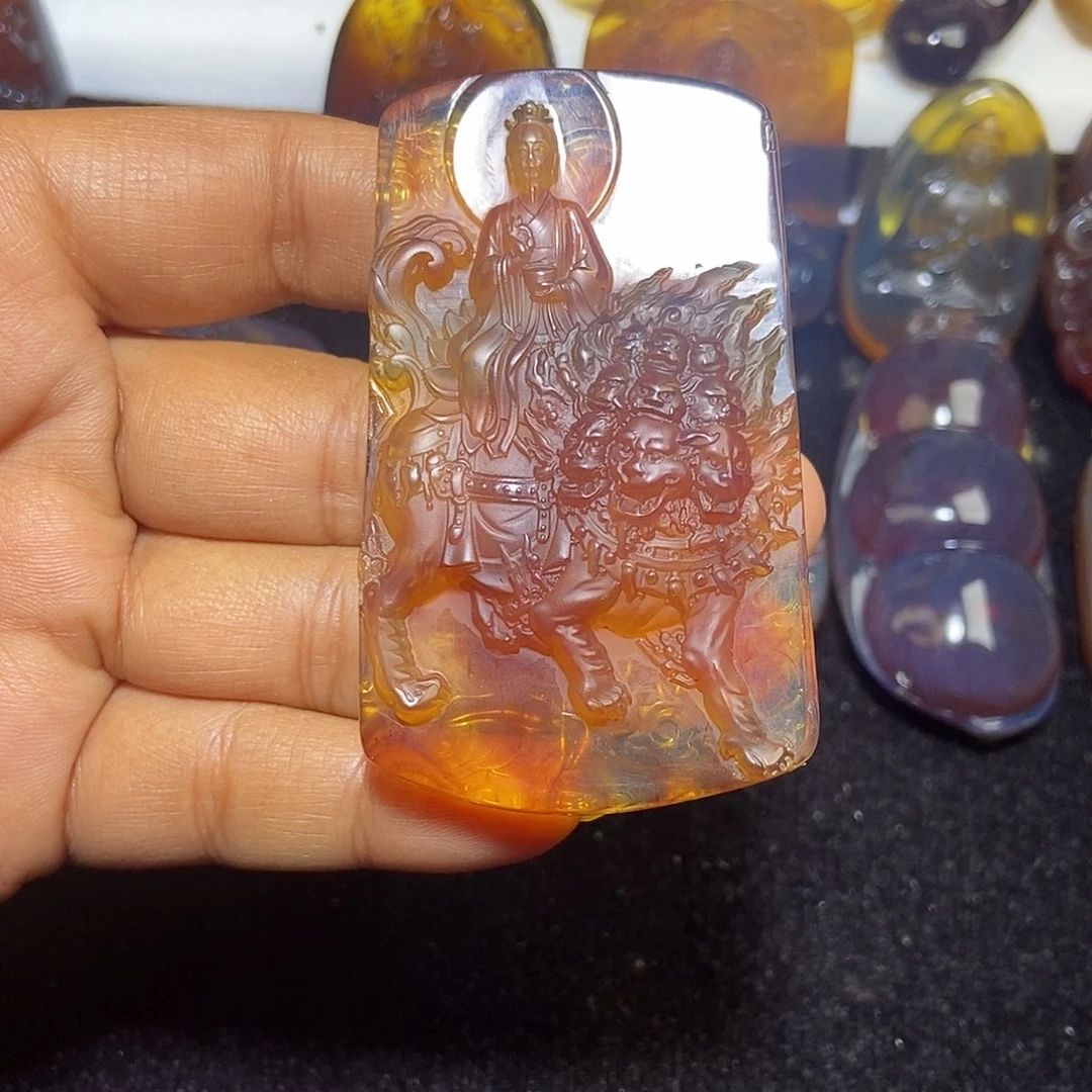 琥珀未镶嵌颈饰缅甸天然琥珀吊坠