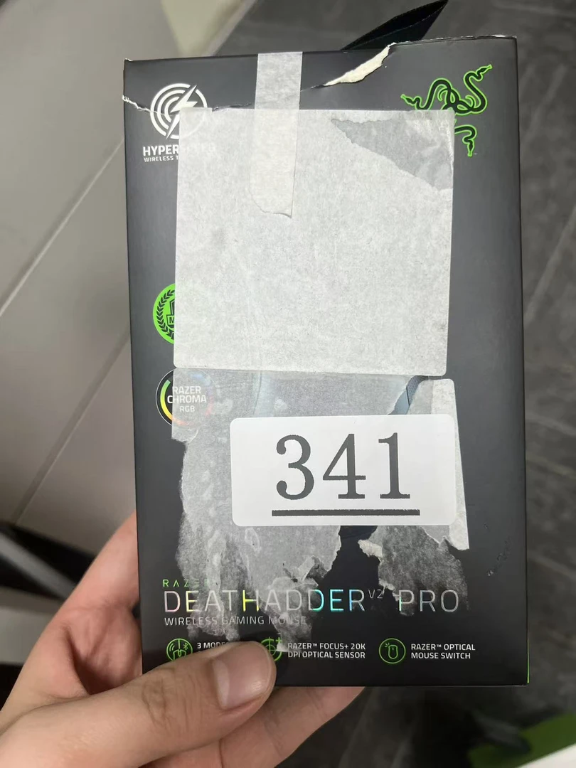 9新  蝰蛇v2pro（鼠标+接收器+线）左边有破皮-341