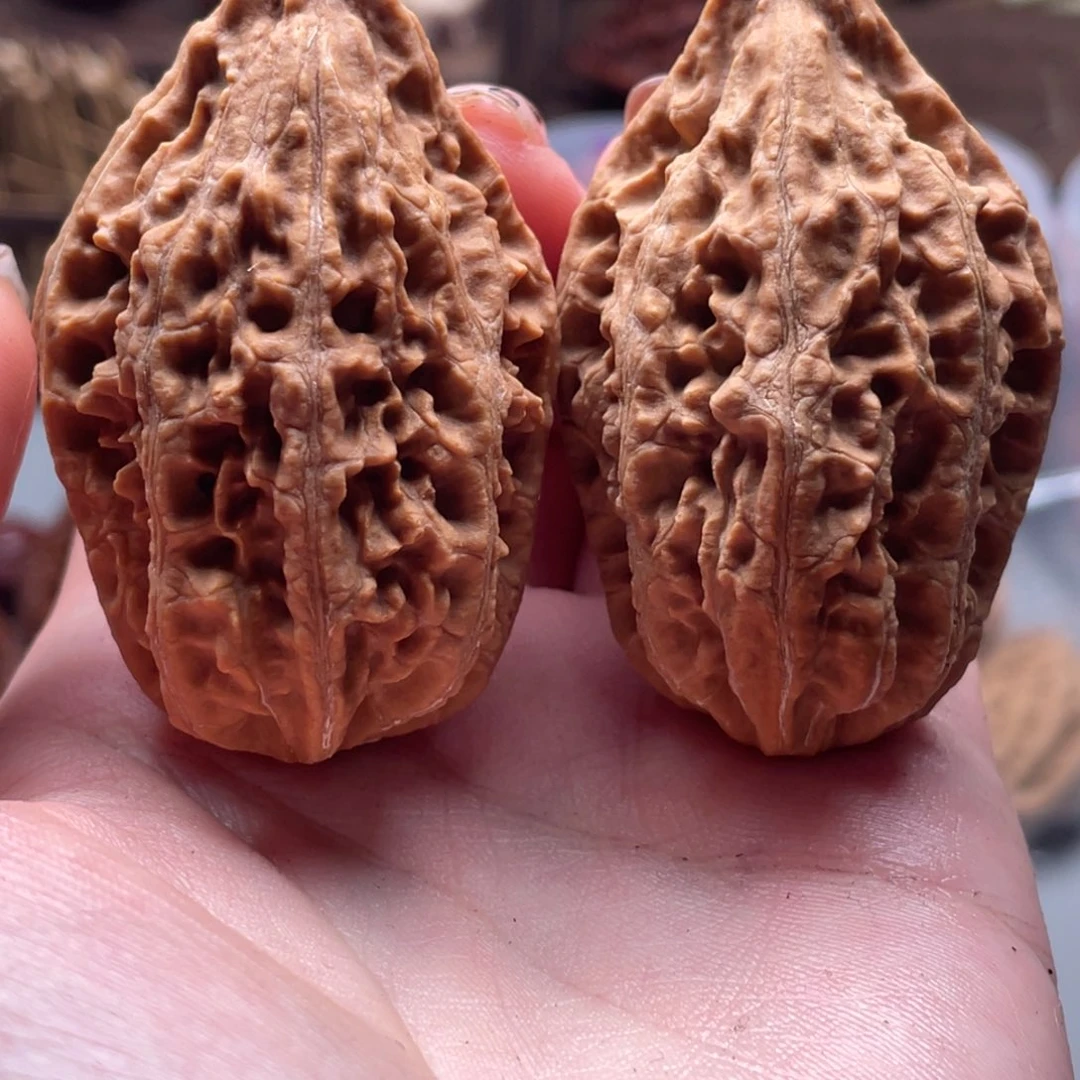 文玩核桃把件楸刀鱼48