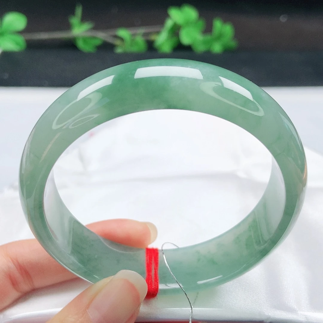 未镶嵌手镯翡翠60轮胎