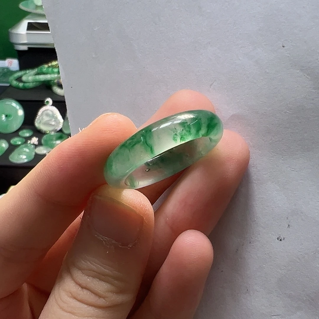 石英质玉（非洲翠）非洲翠未镶嵌