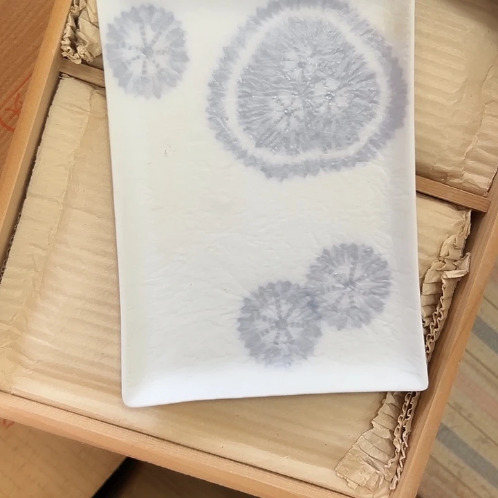 小甜甜日瓷回流直播间