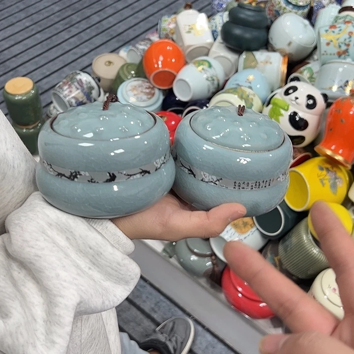 茶叶罐陶瓷家用储物罐瑕疵品介意勿拍