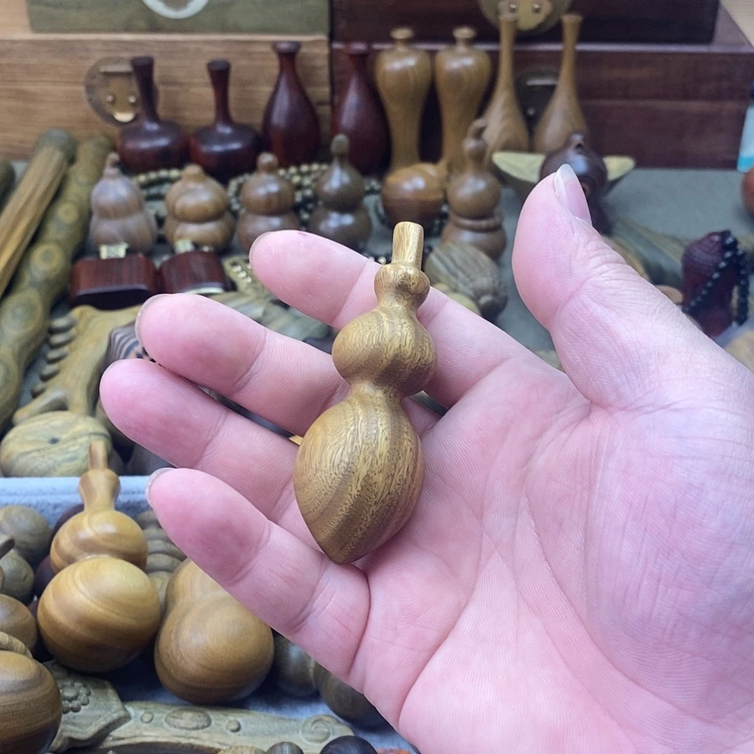 用***1香榧木阿根廷绿檀手把件