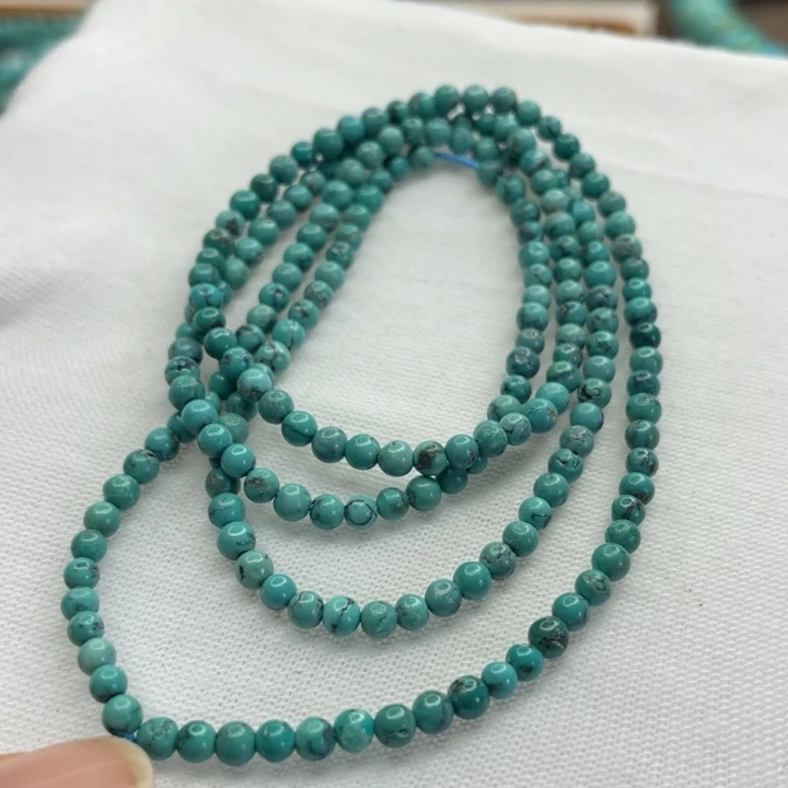 绿松石未镶嵌珠宝