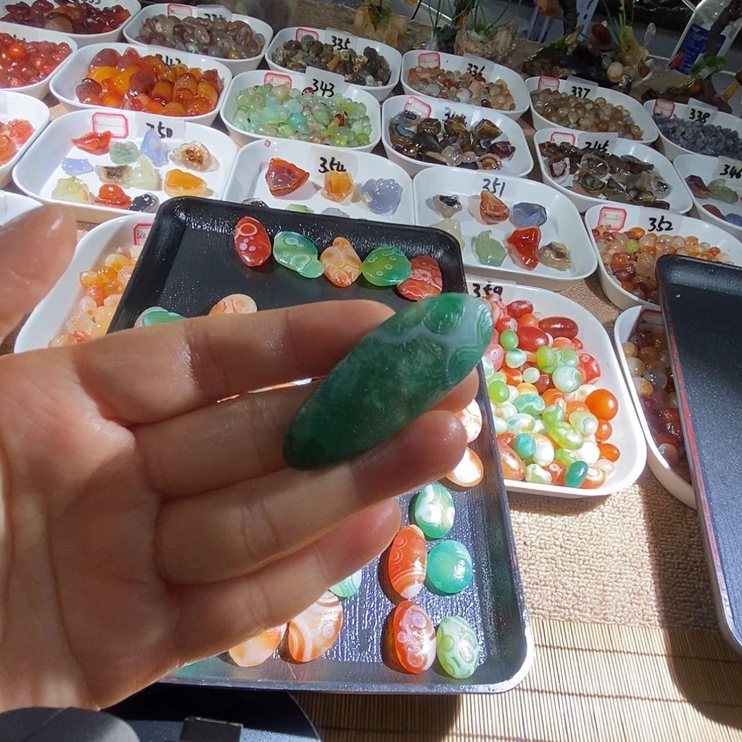 玛瑙/玉髓合金珠宝奇石