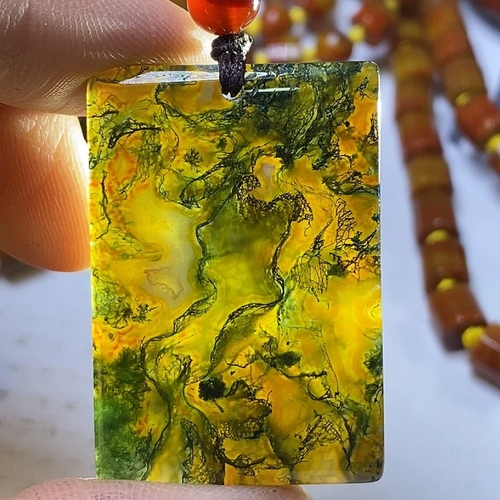 玛瑙/玉髓颈饰未镶嵌