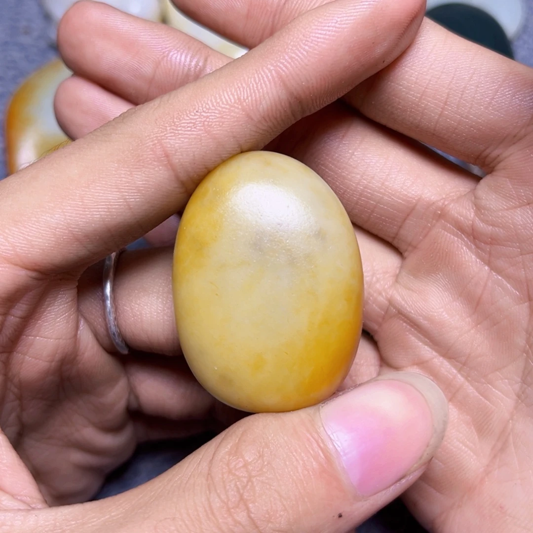 未镶嵌和田玉珠宝奇石