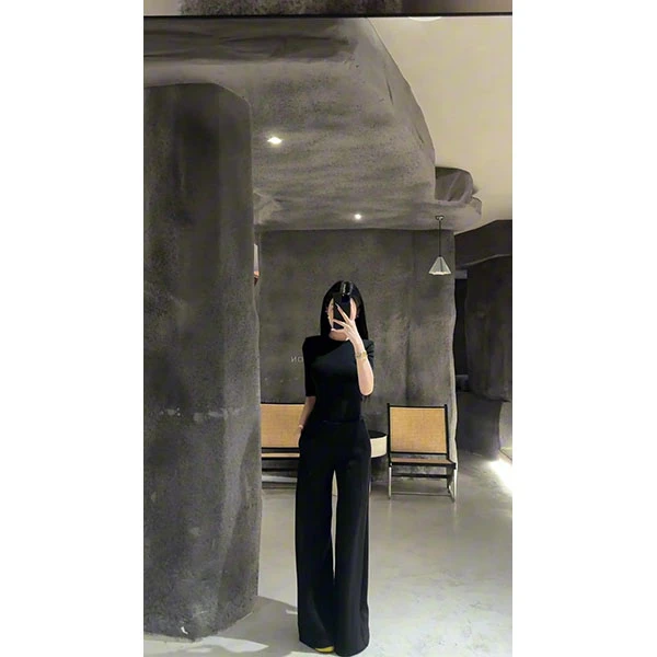 休闲运动套装女夏季韩系正肩短袖T恤上衣直筒阔腿裤子辣妹两件套