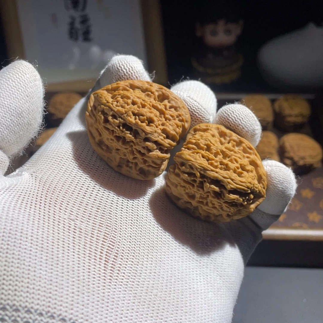 文玩核桃吊坠闫*涛核桃