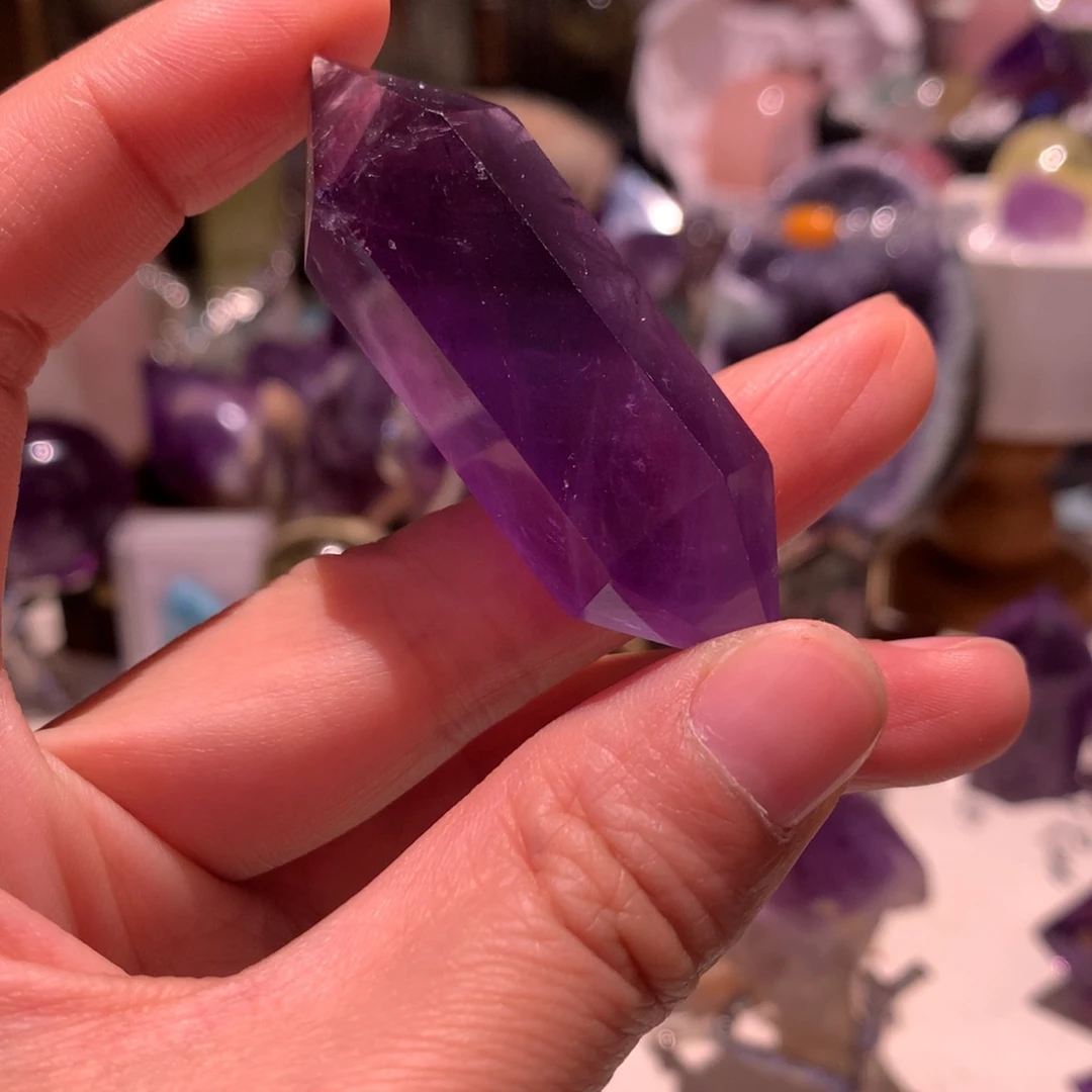 水晶摆件未镶嵌紫水晶