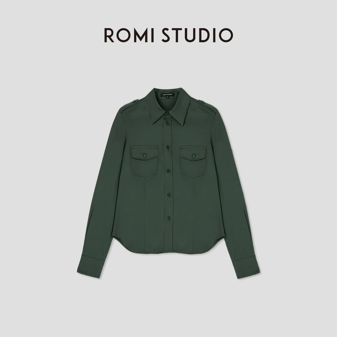 ROMI STUDIO“利落随性”棉混纺工装口袋复古绿衬衣23AWT406