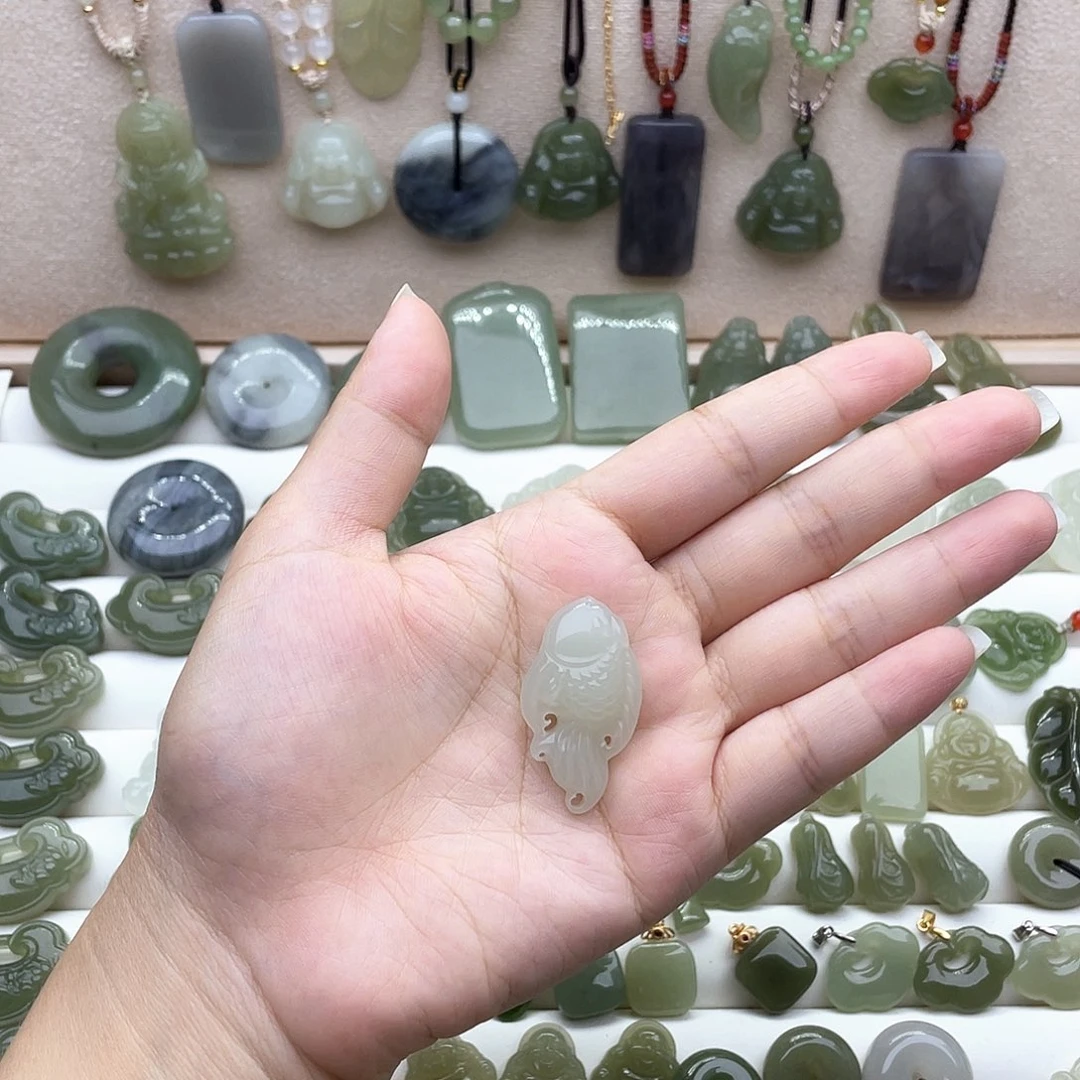 和田玉未镶嵌吊坠(不含链)