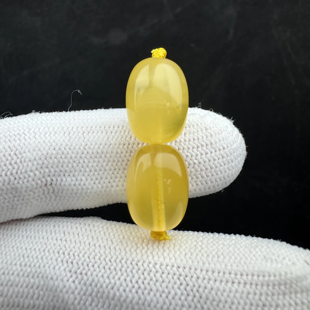 K2637天然原矿蜜蜡 对珠9.9mm支持鉴定 假一罚十