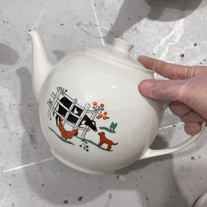 瓷片磁州窑白瓷单孔壶约1.5升