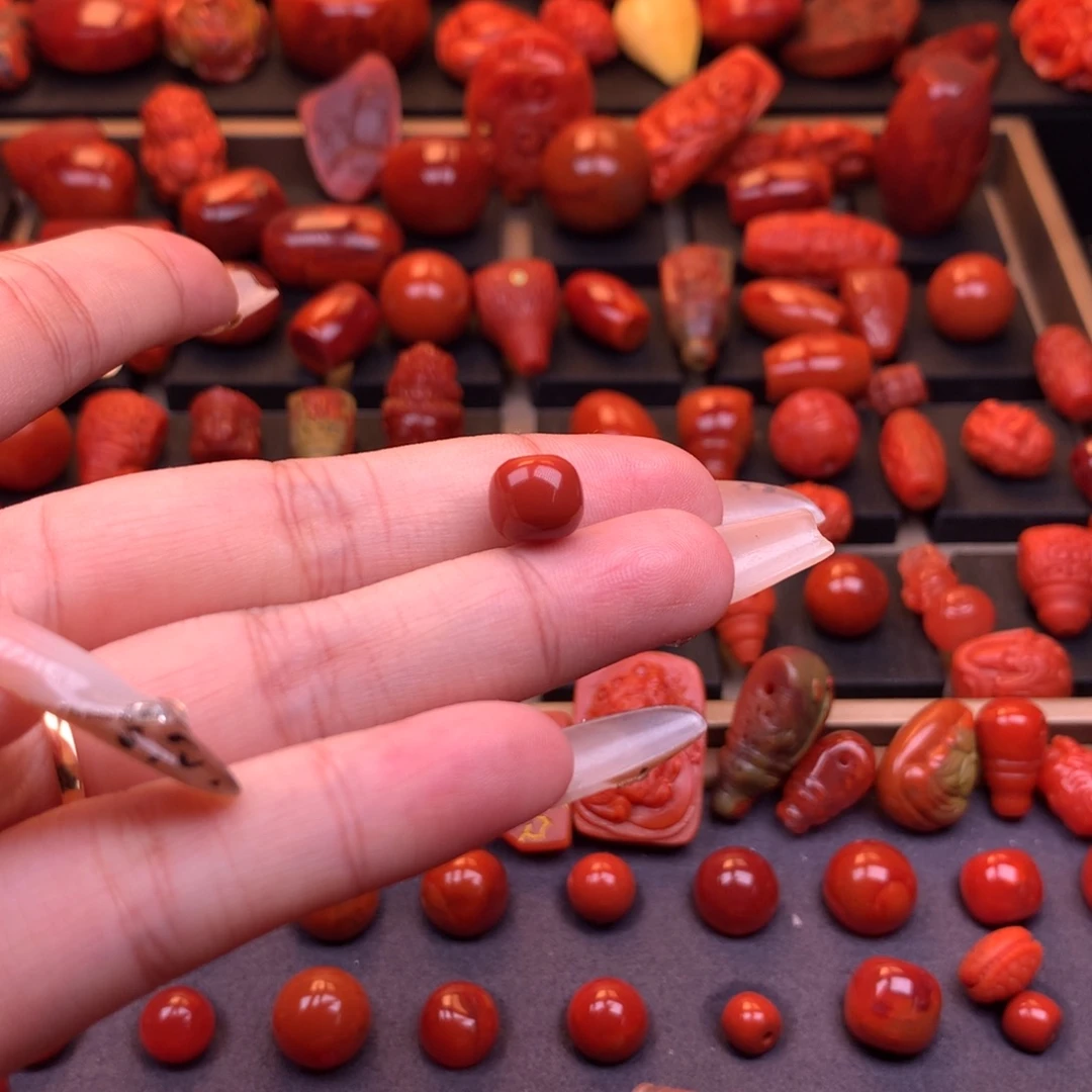 南红玛瑙未镶嵌川料原矿锦红老型9mm