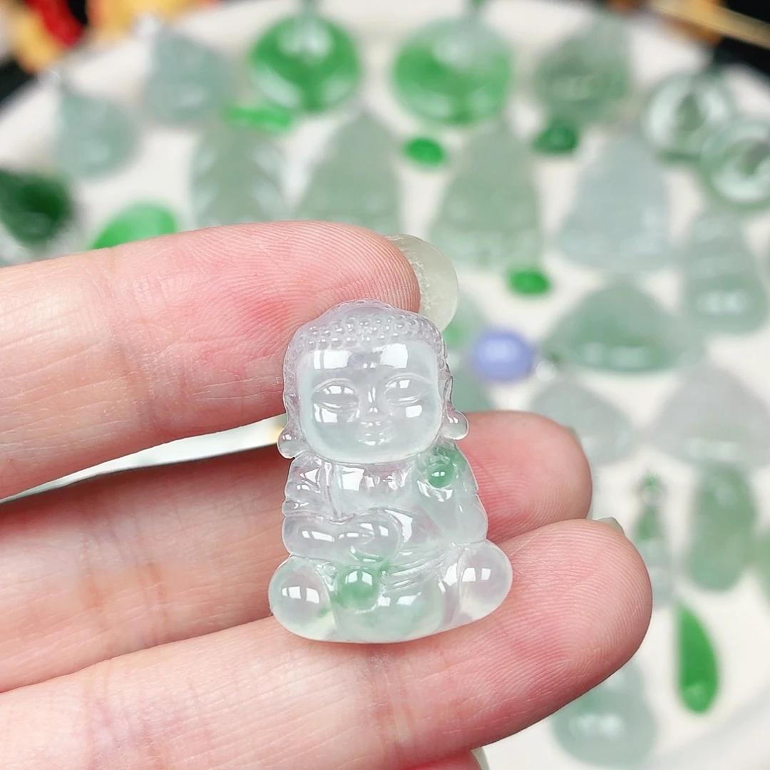 翡翠未镶嵌颈饰缅甸天然A货翡翠