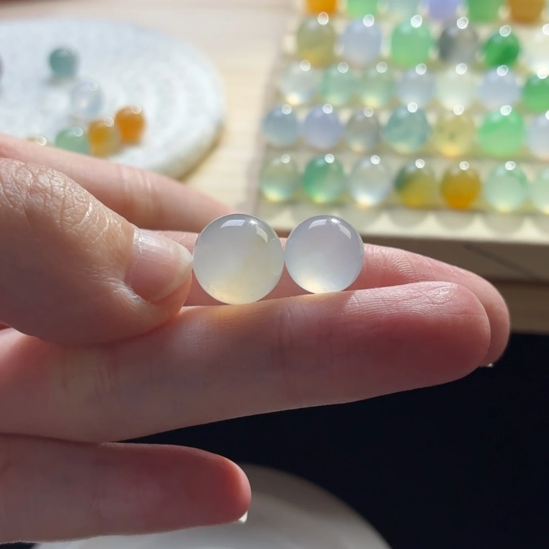 静***宙翡翠散珠翡翠1475