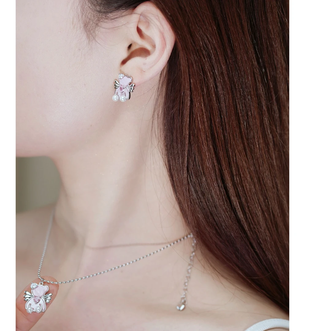 铜合金耳饰 时尚简约小众甜美粉色百搭小熊一套项链耳钉202626