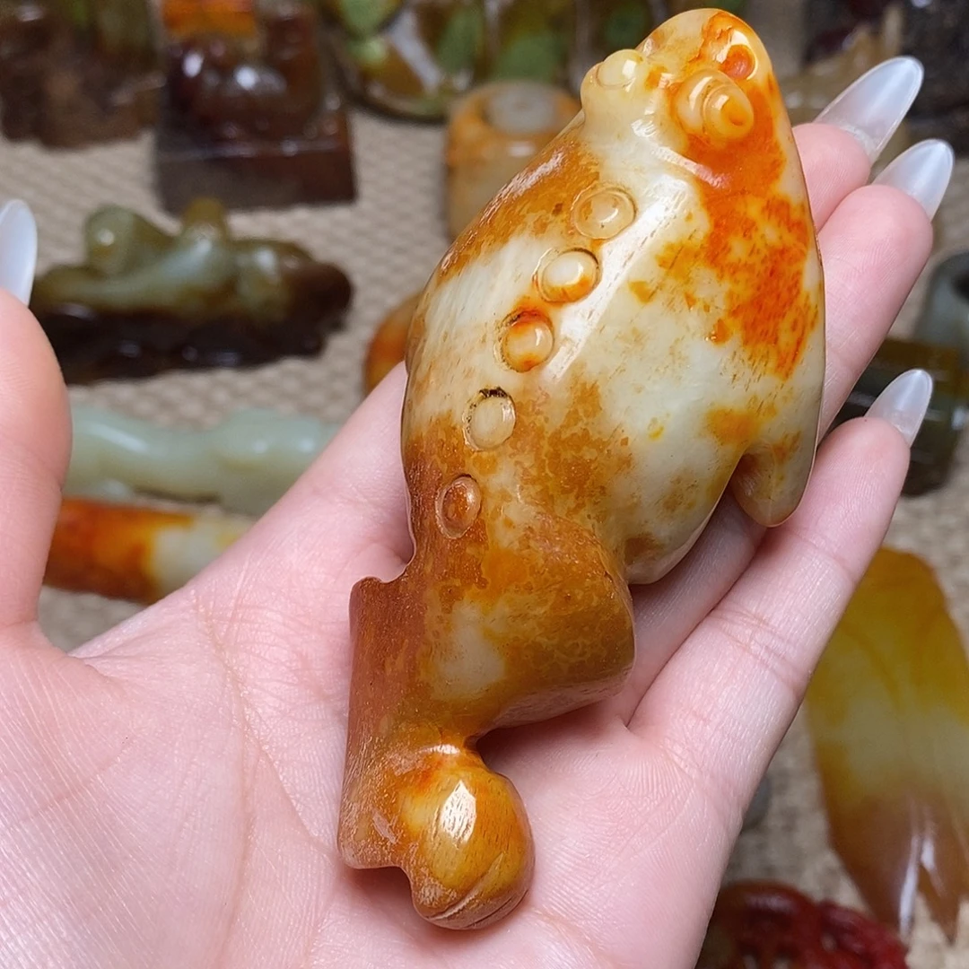未镶嵌蛇纹石玉颈饰