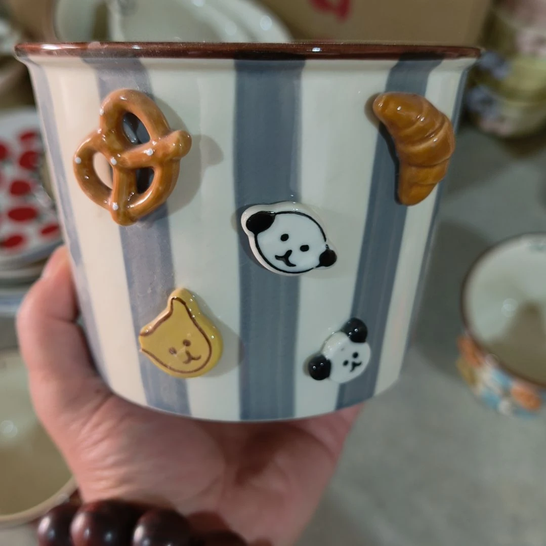 昔***宝瓷瑕疵陶瓷介意不拍灰高桶破猫