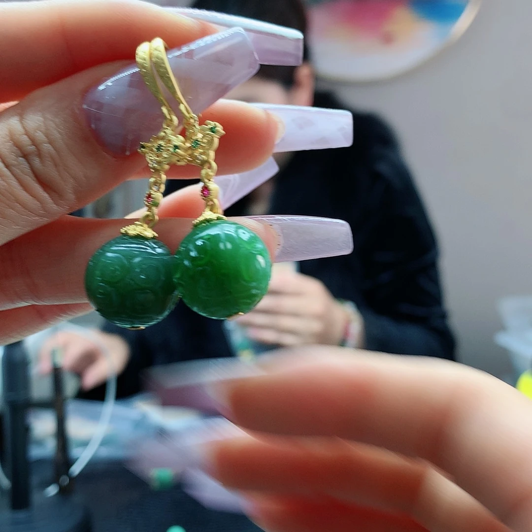 【闪购商品】和田玉耳饰未镶嵌，