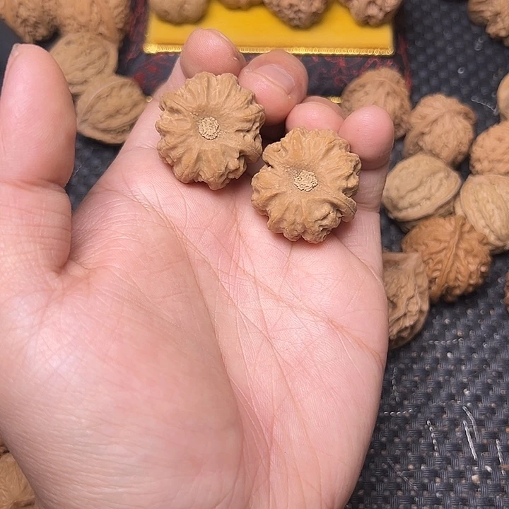 吊坠文玩核桃野生小官帽