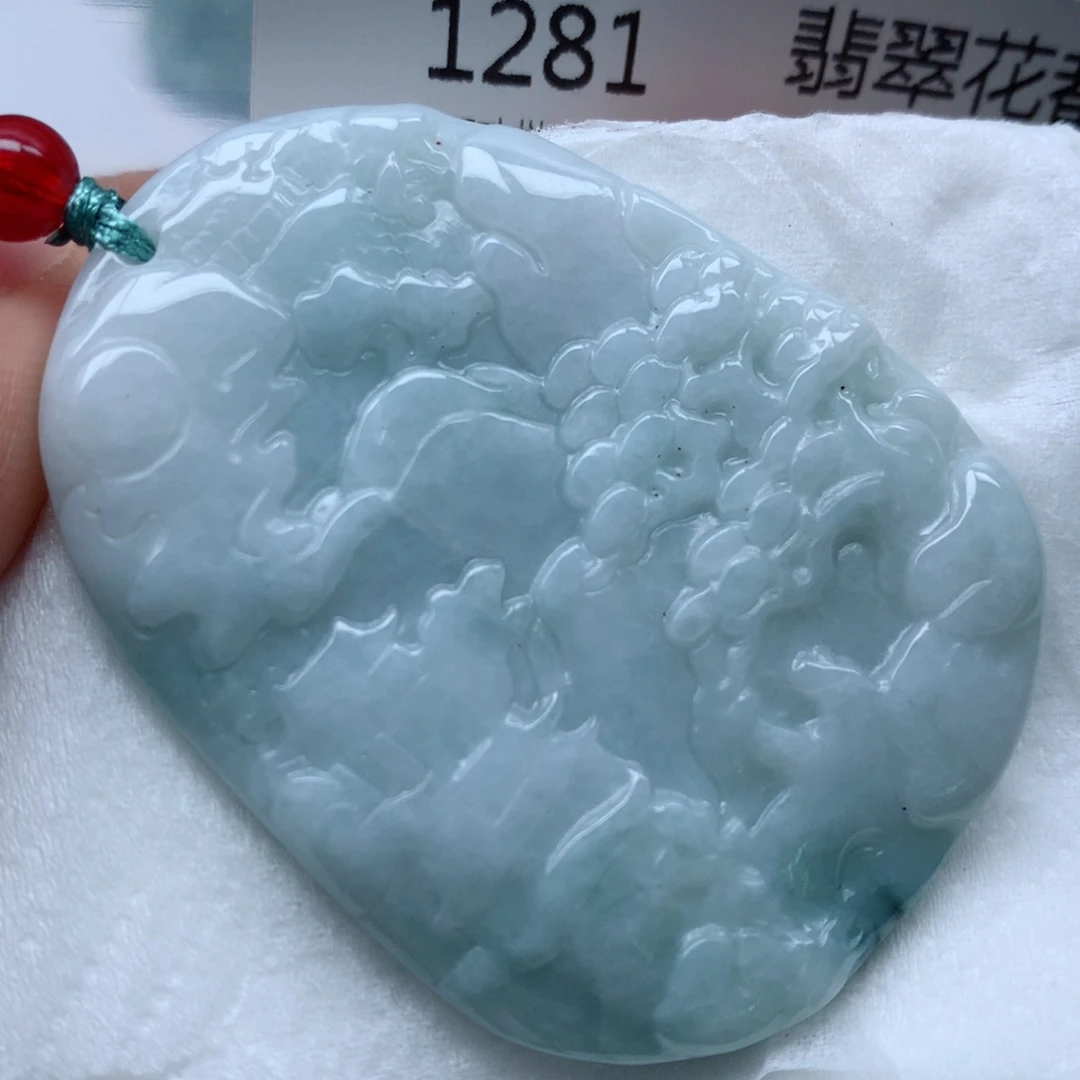 翡翠颈饰未镶嵌牌子