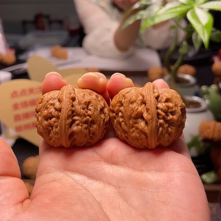 文玩核桃把件元宝闪23