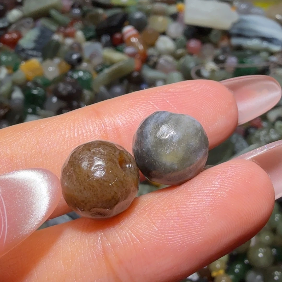 和田玉未镶嵌珠宝半成品