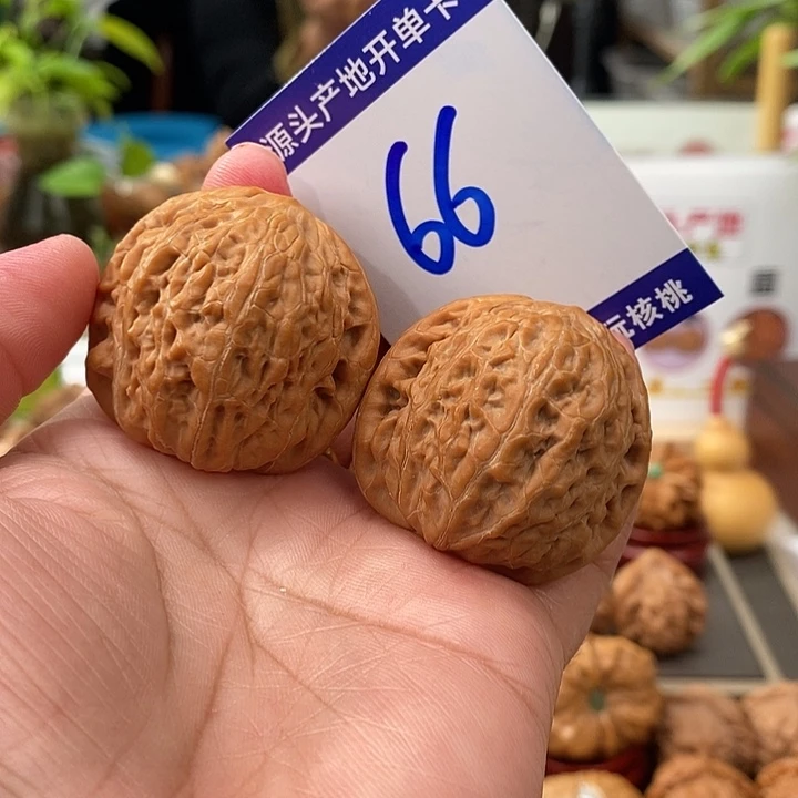 文玩核桃把件38铁锤66号