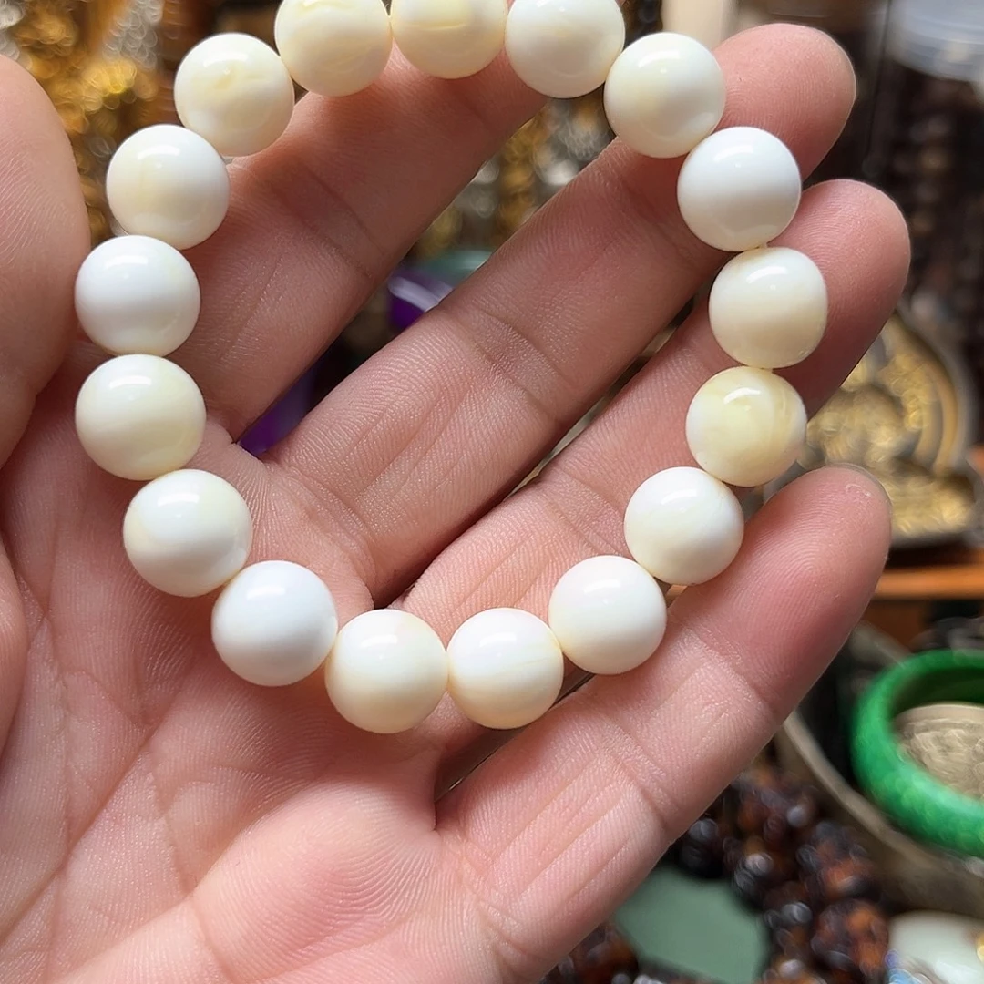 吊坠滴血莲花菩提