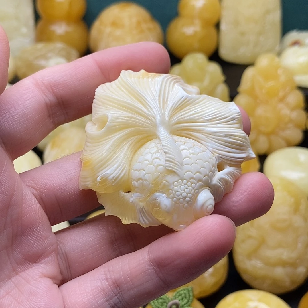 琥珀颈饰未镶嵌琥珀蜜蜡吊坠