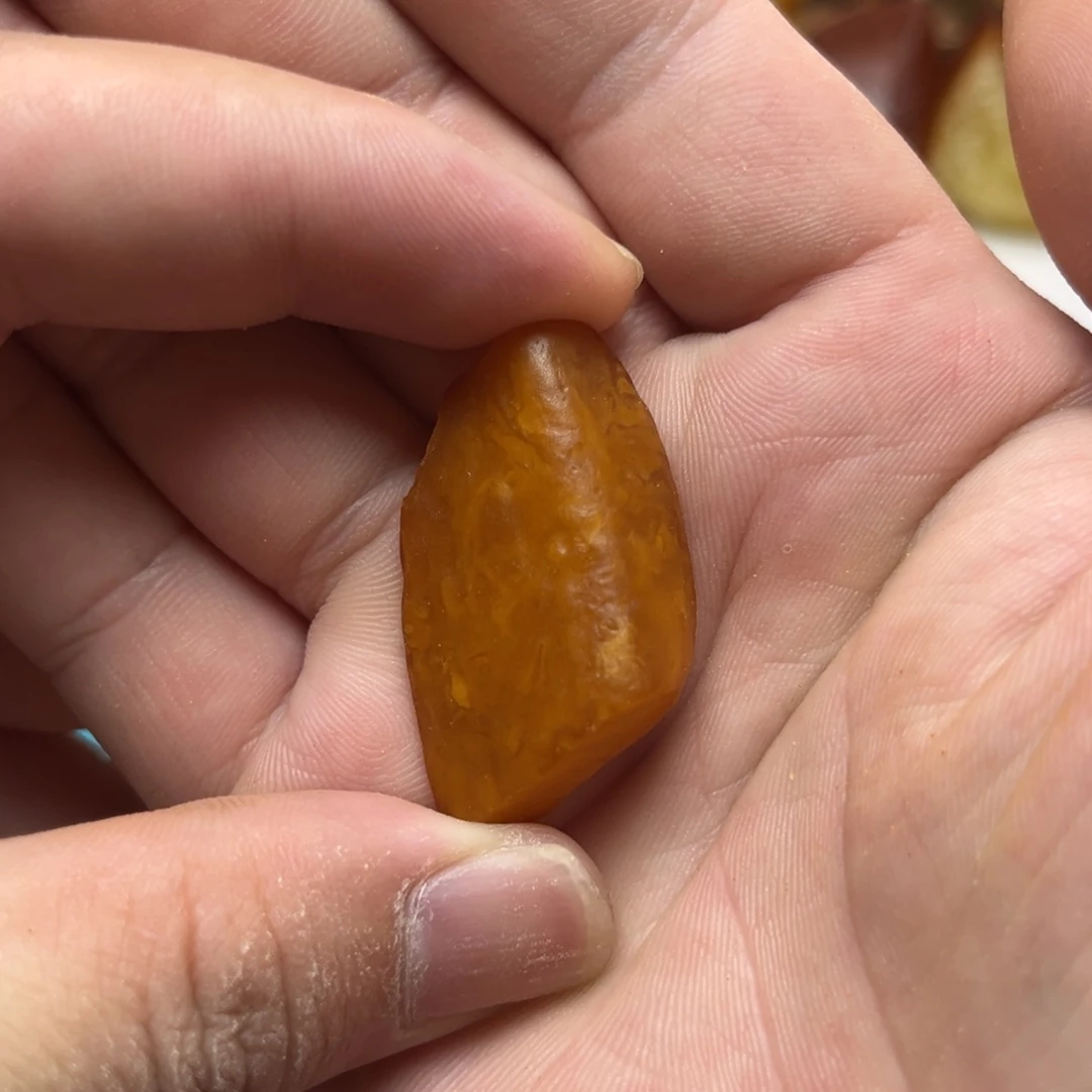 裸石琥珀未镶嵌蜜蜡定制