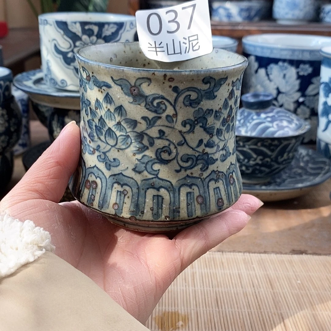 手工手绘青花陶瓷