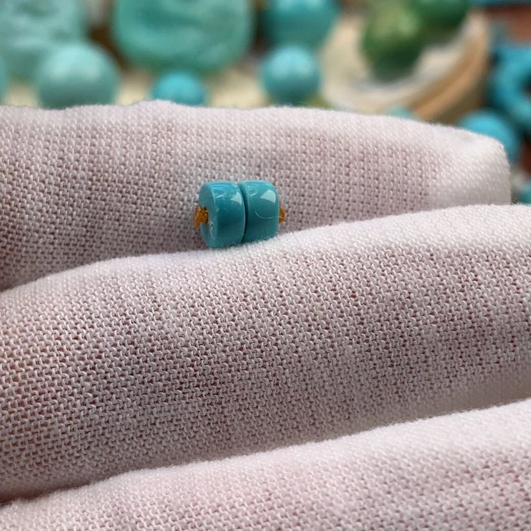 绿松石未镶嵌珠宝奇石5.7mm