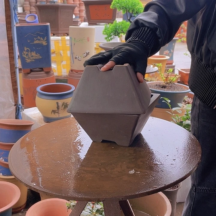 宜兴紫砂紫方斗小一对