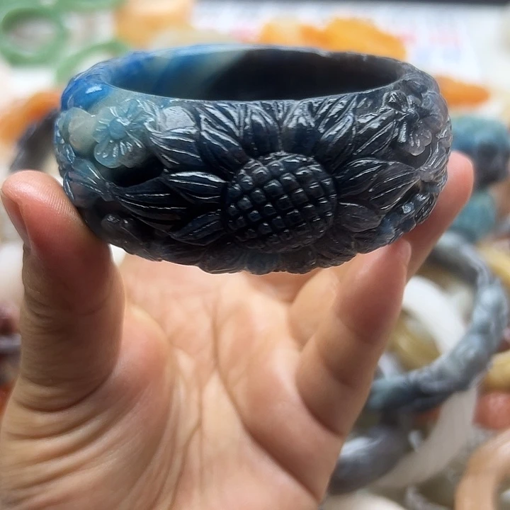未镶嵌手镯石英岩玉凌*