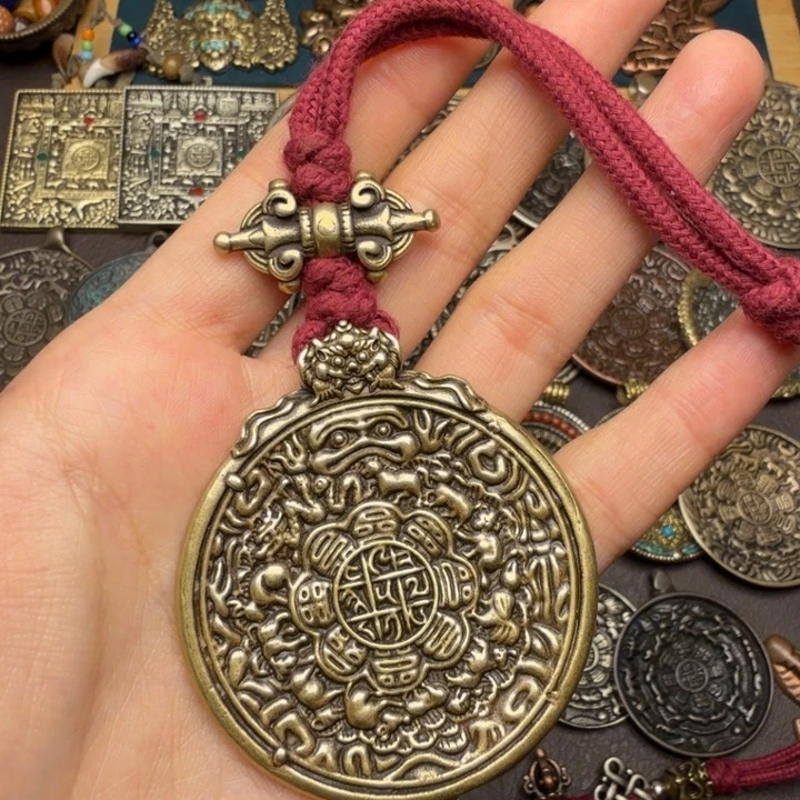 藏传文玩九宫如图