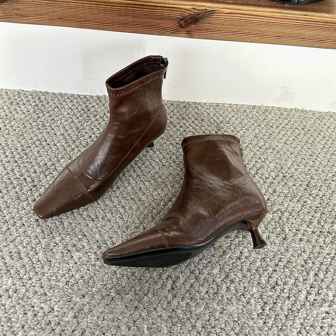 年度通勤！气质尖头细跟瘦瘦靴女秋冬通勤百搭短靴73-8383/A13