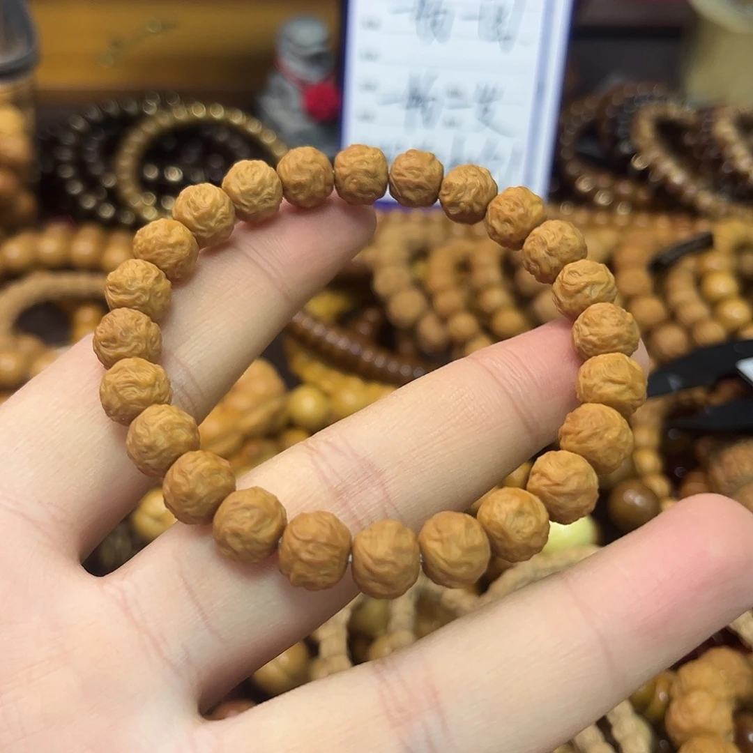 三***末十游龙全品猴头手串