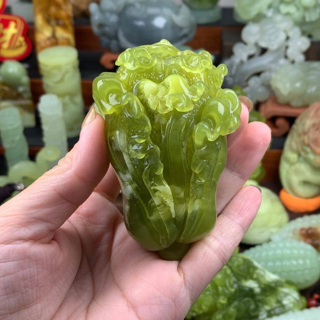岫玉未镶嵌手把件