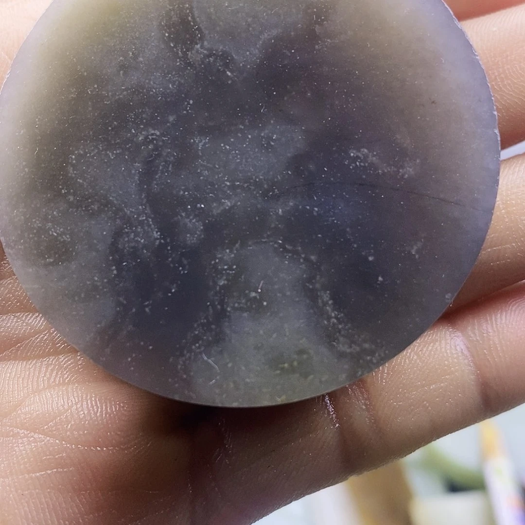 和田玉未镶嵌车挂